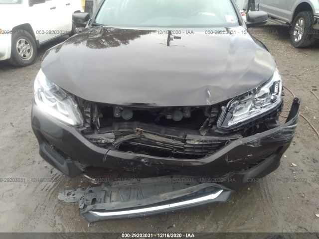 Photo 5 VIN: 1HGCR2F8XGA011055 - HONDA ACCORD SEDAN 