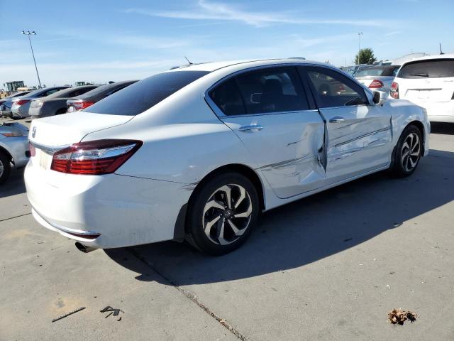 Photo 2 VIN: 1HGCR2F8XGA022573 - HONDA ACCORD 