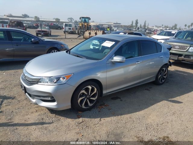 Photo 1 VIN: 1HGCR2F8XGA169721 - HONDA ACCORD 