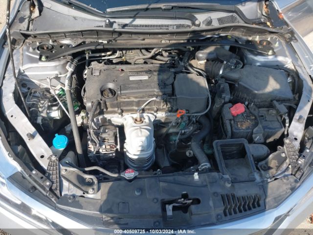 Photo 9 VIN: 1HGCR2F8XGA169721 - HONDA ACCORD 