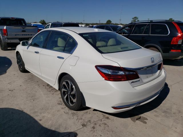 Photo 2 VIN: 1HGCR2F8XGA178824 - HONDA ACCORD 