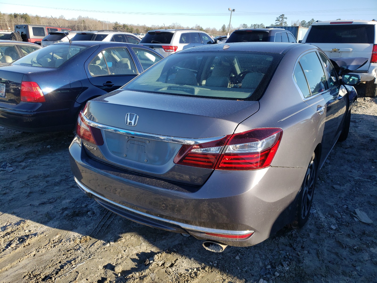 Photo 3 VIN: 1HGCR2F8XGA182372 - HONDA ACCORD EXL 