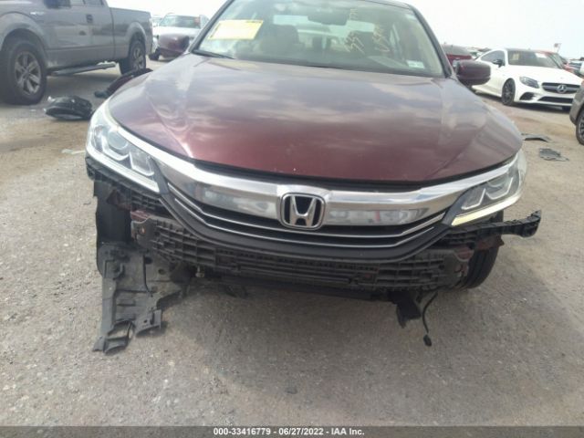 Photo 5 VIN: 1HGCR2F8XGA218965 - HONDA ACCORD SEDAN 