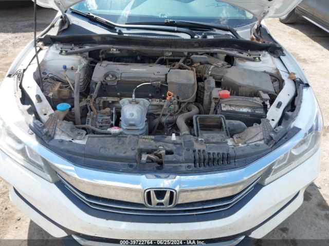 Photo 9 VIN: 1HGCR2F8XHA096089 - HONDA ACCORD 