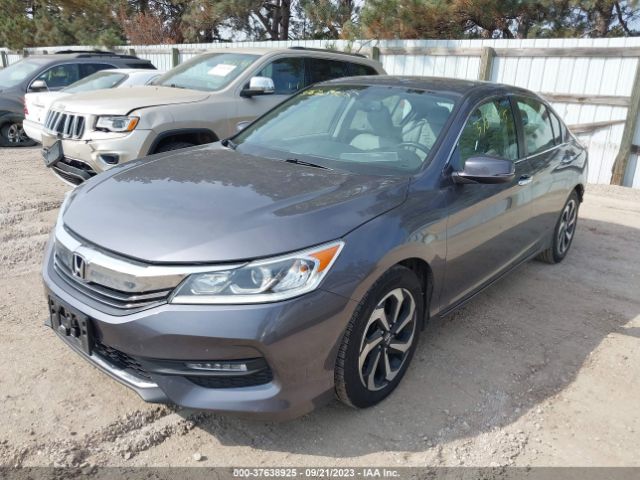 Photo 1 VIN: 1HGCR2F8XHA115448 - HONDA ACCORD 