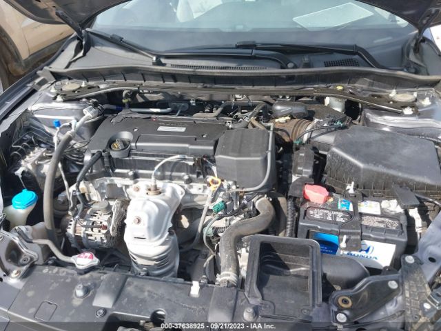 Photo 9 VIN: 1HGCR2F8XHA115448 - HONDA ACCORD 