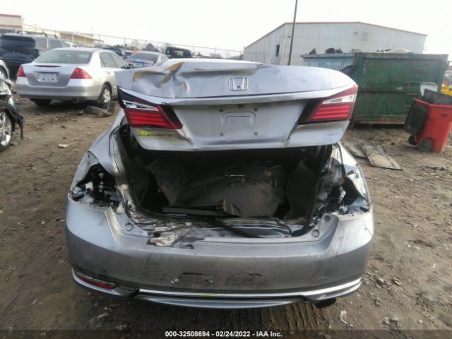 Photo 5 VIN: 1HGCR2F8XHA130757 - HONDA ACCORD SEDAN 