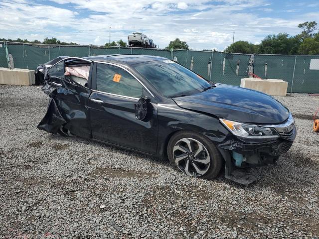 Photo 3 VIN: 1HGCR2F8XHA179084 - HONDA ACCORD 