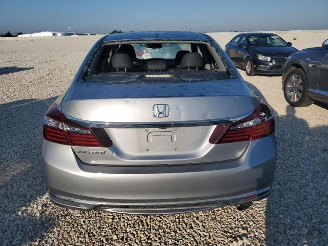 Photo 5 VIN: 1HGCR2F8XHA216635 - HONDA ACCORD 