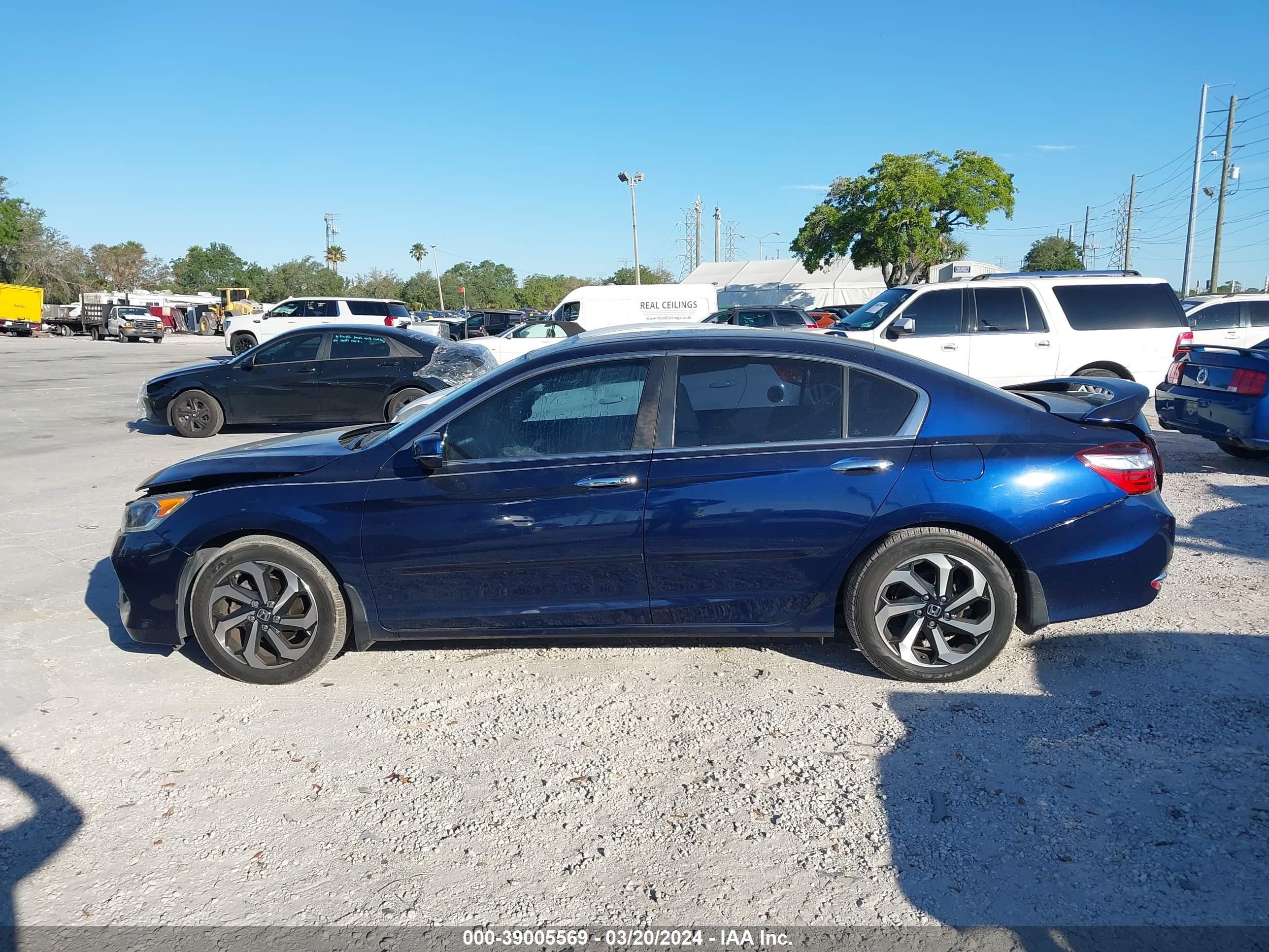 Photo 13 VIN: 1HGCR2F90GA054991 - HONDA ACCORD 