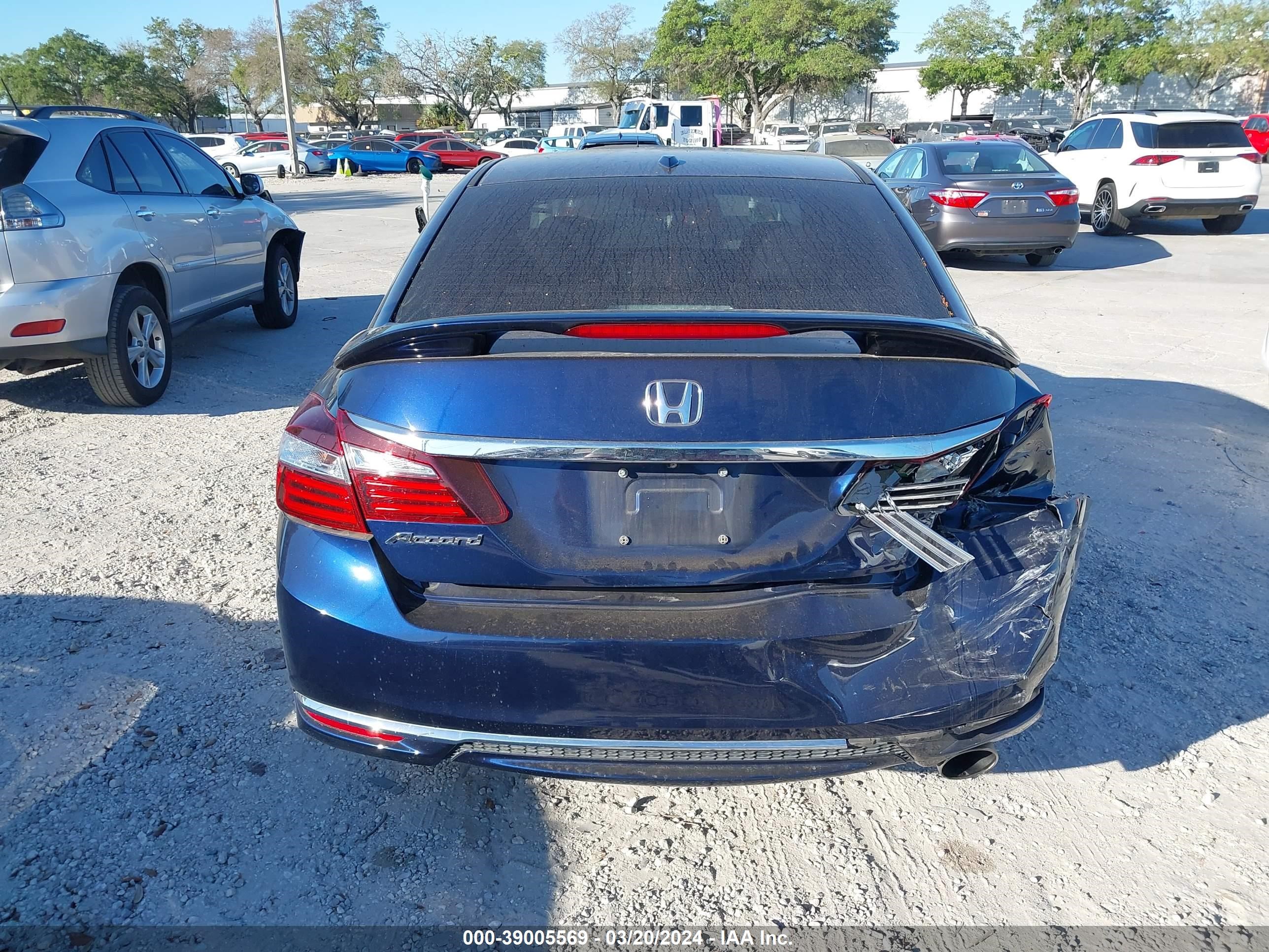 Photo 15 VIN: 1HGCR2F90GA054991 - HONDA ACCORD 