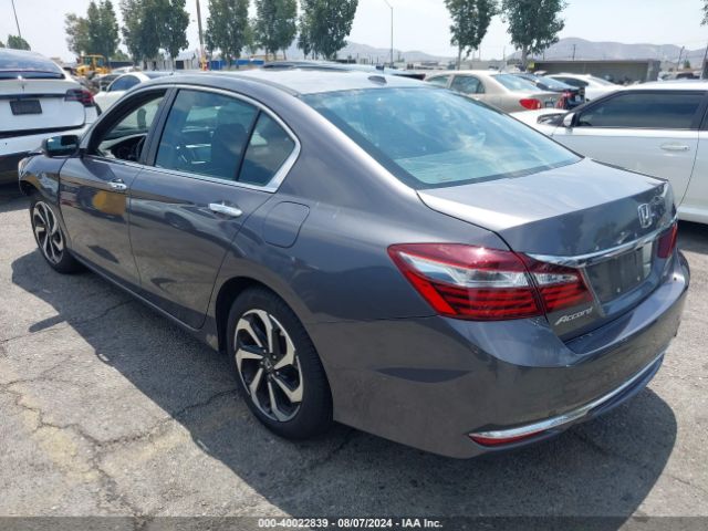 Photo 2 VIN: 1HGCR2F90HA132560 - HONDA ACCORD 