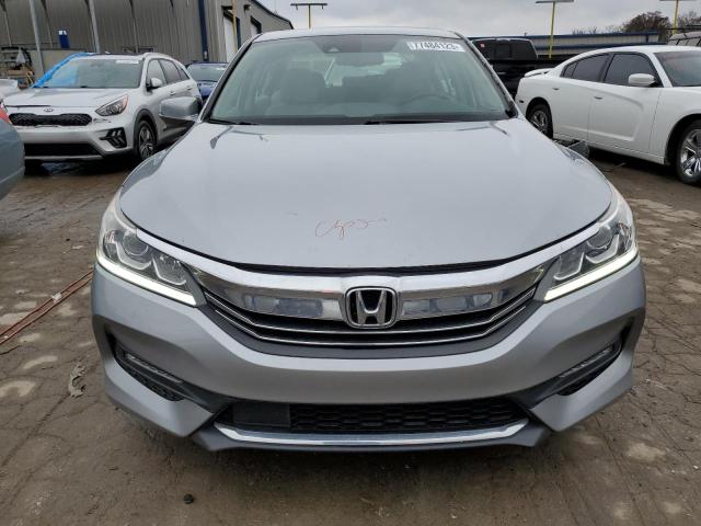 Photo 4 VIN: 1HGCR2F90HA144627 - HONDA ACCORD 