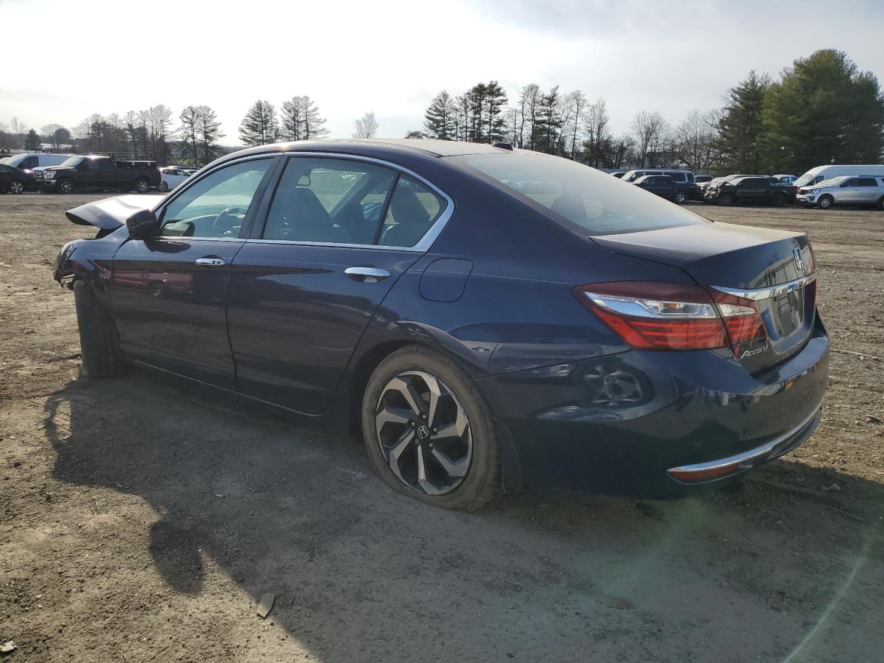 Photo 1 VIN: 1HGCR2F92HA084141 - HONDA ACCORD 