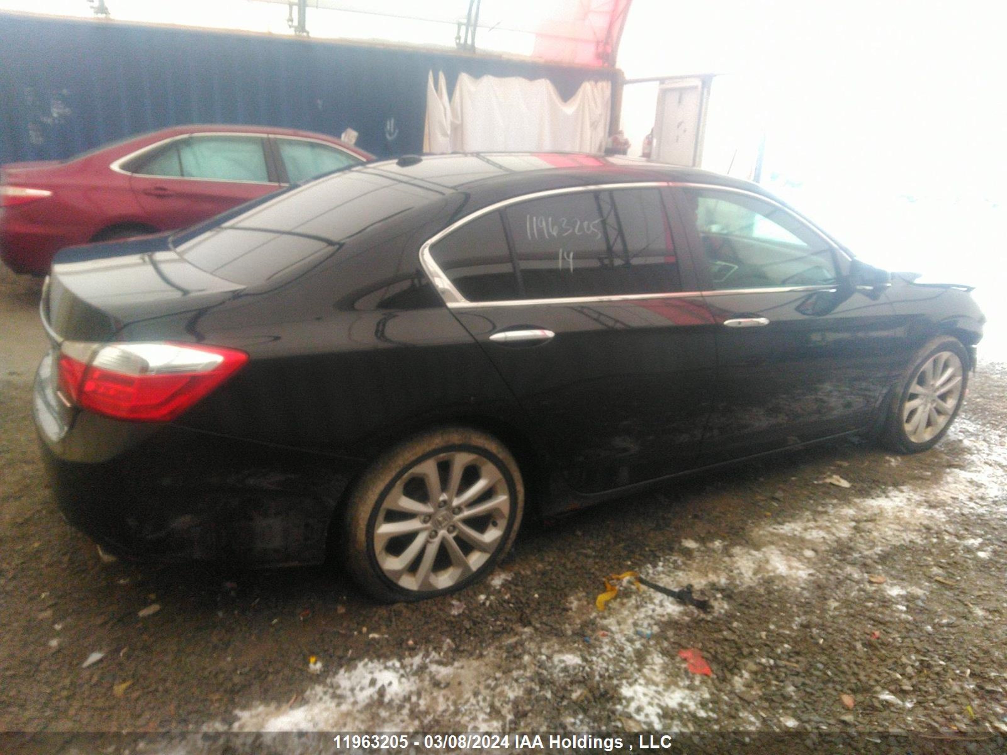 Photo 13 VIN: 1HGCR2F93EA802226 - HONDA ACCORD 