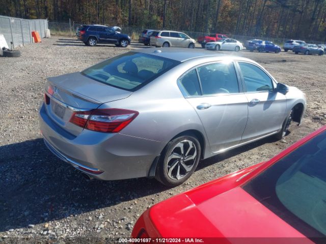 Photo 3 VIN: 1HGCR2F93HA144637 - HONDA ACCORD 