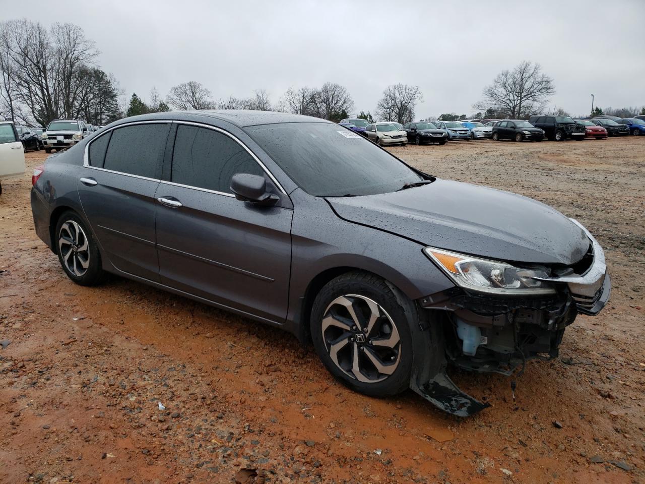 Photo 3 VIN: 1HGCR2F95GA213746 - HONDA ACCORD 