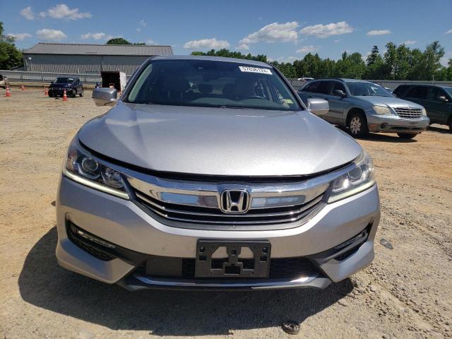 Photo 4 VIN: 1HGCR2F95HA069035 - HONDA ACCORD 