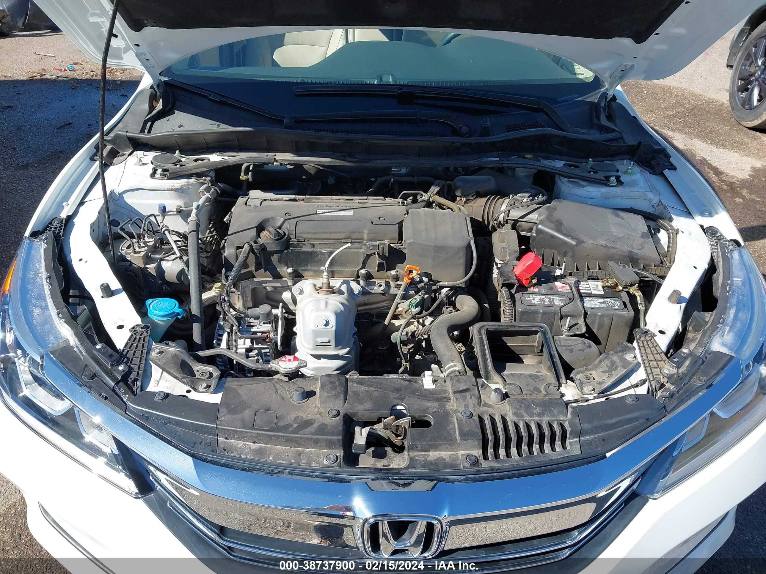 Photo 9 VIN: 1HGCR2F96HA056830 - HONDA ACCORD 