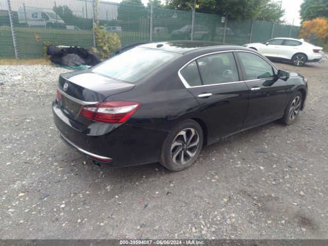 Photo 3 VIN: 1HGCR2F96HA060747 - HONDA ACCORD 