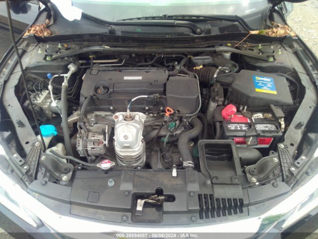 Photo 9 VIN: 1HGCR2F96HA060747 - HONDA ACCORD 