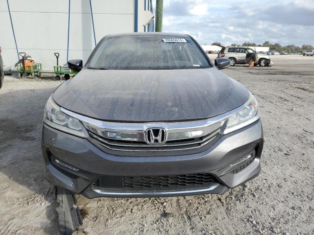 Photo 4 VIN: 1HGCR2F97HA068260 - HONDA ACCORD 