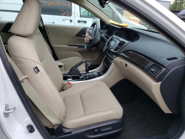 Photo 4 VIN: 1HGCR2F97HA272282 - HONDA ACCORD EXL 