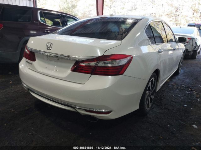 Photo 3 VIN: 1HGCR2F98HA062242 - HONDA ACCORD 