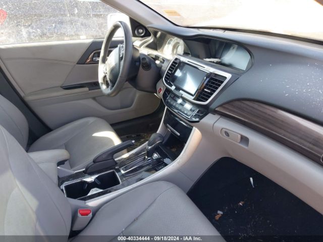 Photo 4 VIN: 1HGCR2F99GA122558 - HONDA ACCORD 