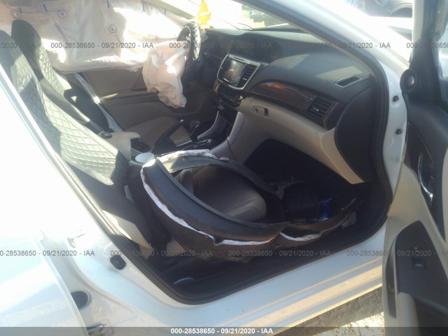 Photo 4 VIN: 1HGCR2F99HA088574 - HONDA ACCORD SEDAN 