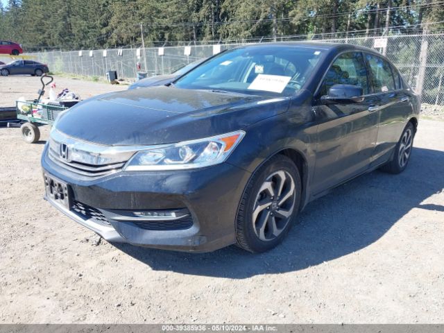 Photo 1 VIN: 1HGCR3F02HA022116 - HONDA ACCORD 