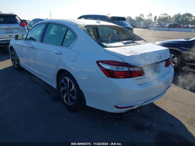 Photo 2 VIN: 1HGCR3F02HA033262 - HONDA ACCORD 