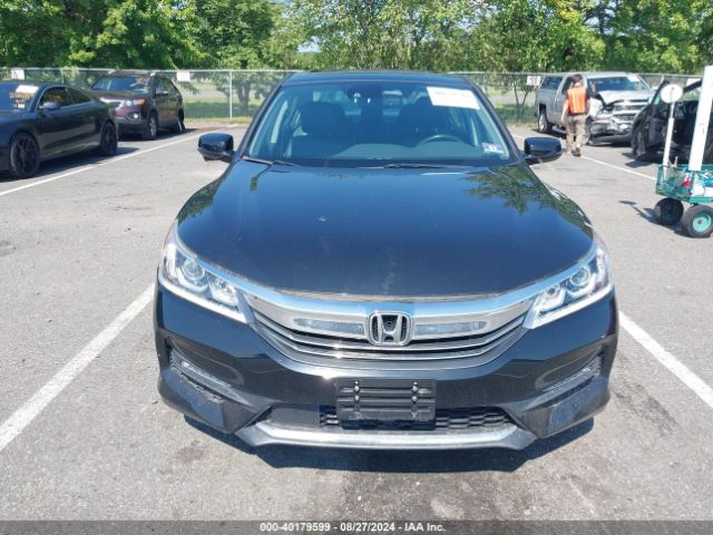 Photo 5 VIN: 1HGCR3F03GA005811 - HONDA ACCORD 