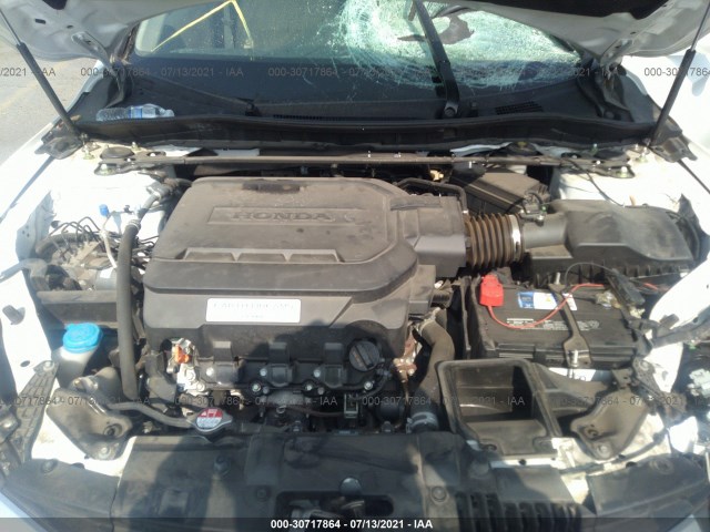 Photo 9 VIN: 1HGCR3F03HA009309 - HONDA ACCORD SEDAN 