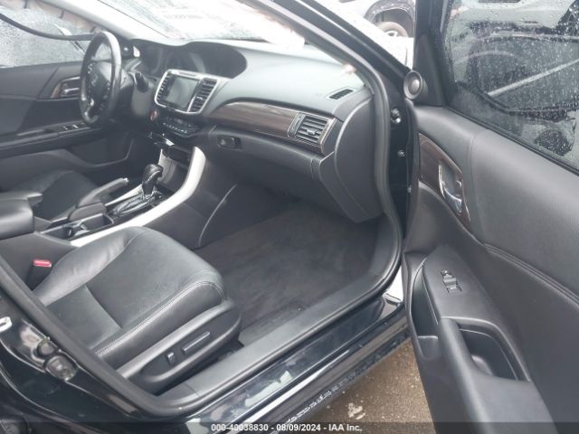 Photo 4 VIN: 1HGCR3F08HA001898 - HONDA ACCORD 