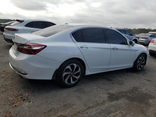 Photo 2 VIN: 1HGCR3F0XGA003442 - HONDA ACCORD EXL 