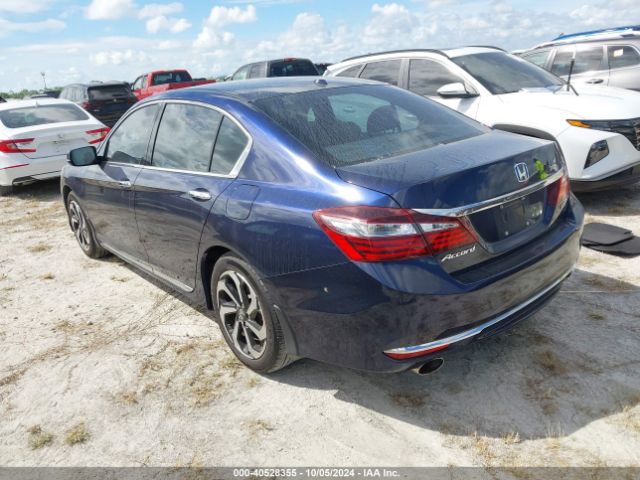 Photo 2 VIN: 1HGCR3F0XGA009578 - HONDA ACCORD 