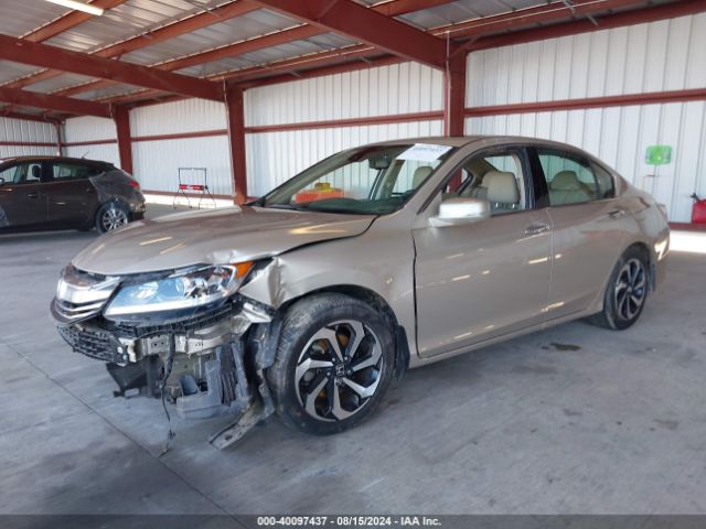 Photo 1 VIN: 1HGCR3F0XHA041805 - HONDA ACCORD 