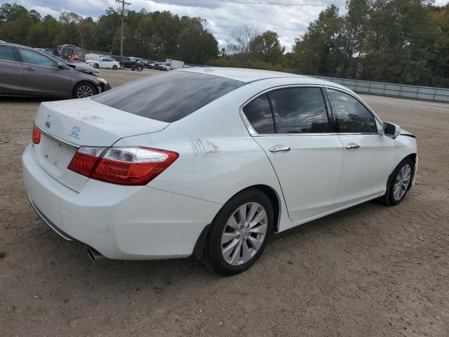 Photo 2 VIN: 1HGCR3F80DA003547 - HONDA ACCORD 