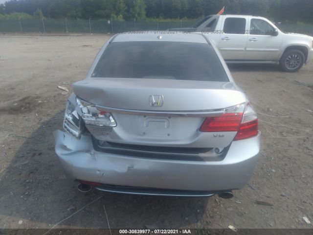 Photo 5 VIN: 1HGCR3F80DA009848 - HONDA ACCORD SDN 