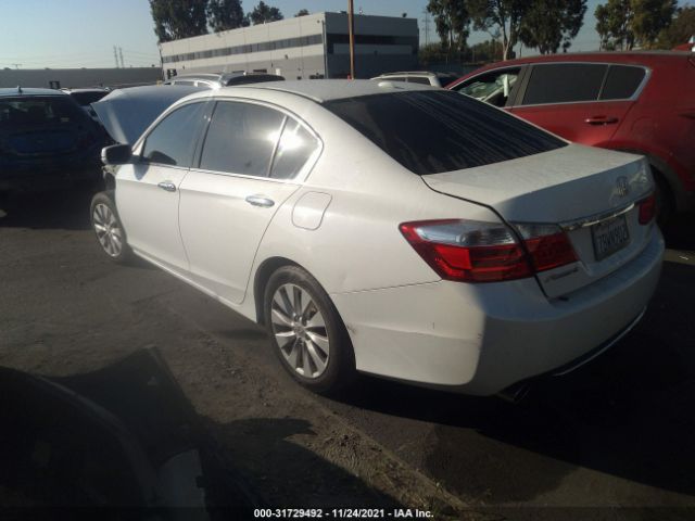 Photo 2 VIN: 1HGCR3F80DA042526 - HONDA ACCORD SDN 