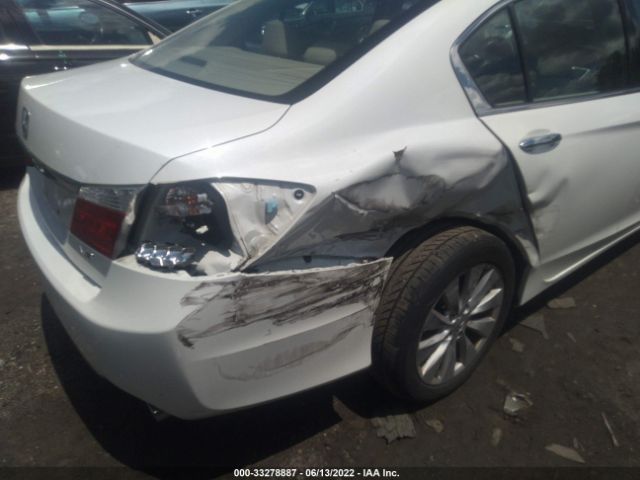 Photo 5 VIN: 1HGCR3F80EA004702 - HONDA ACCORD SEDAN 