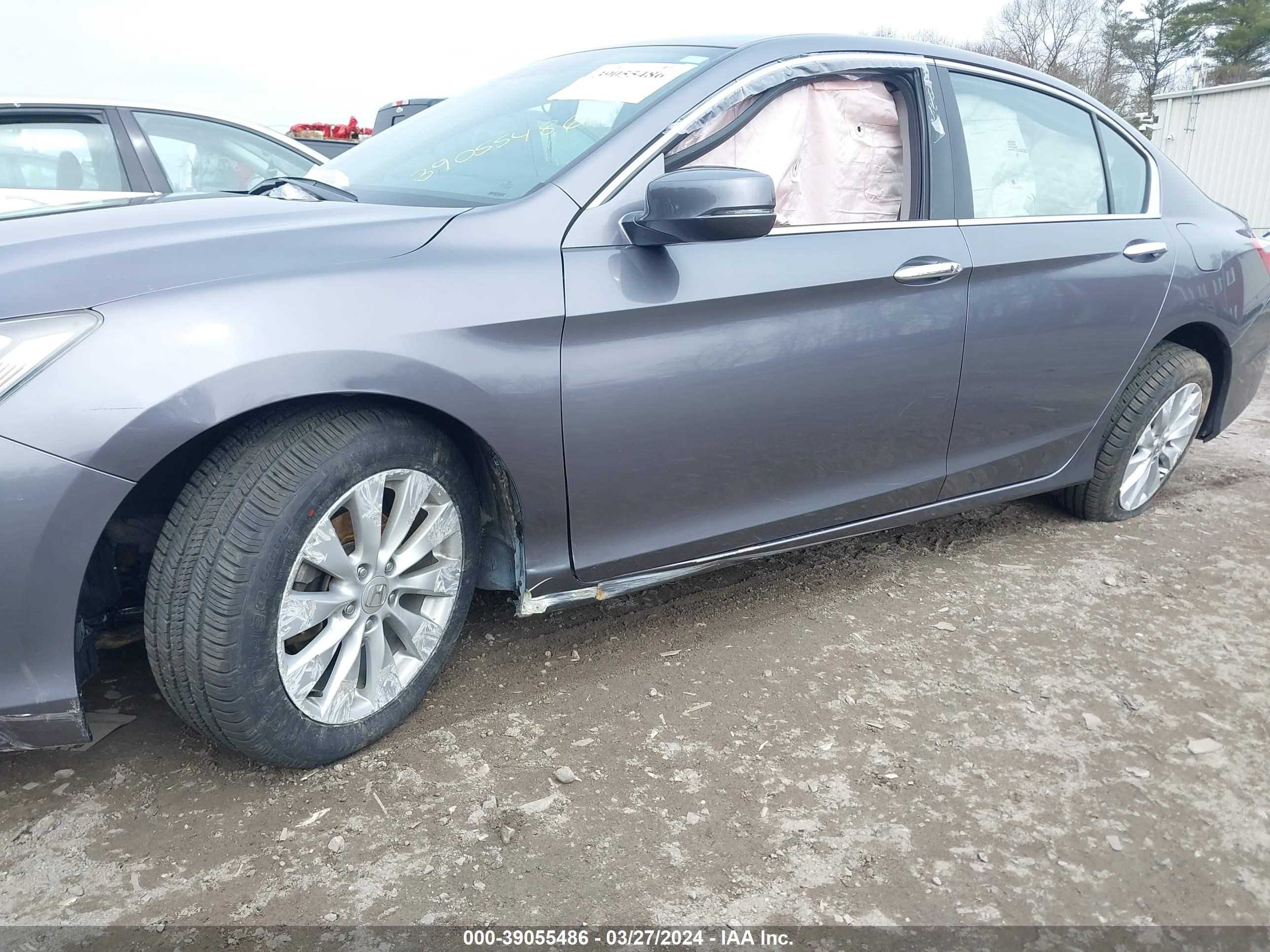 Photo 5 VIN: 1HGCR3F80EA034248 - HONDA ACCORD 