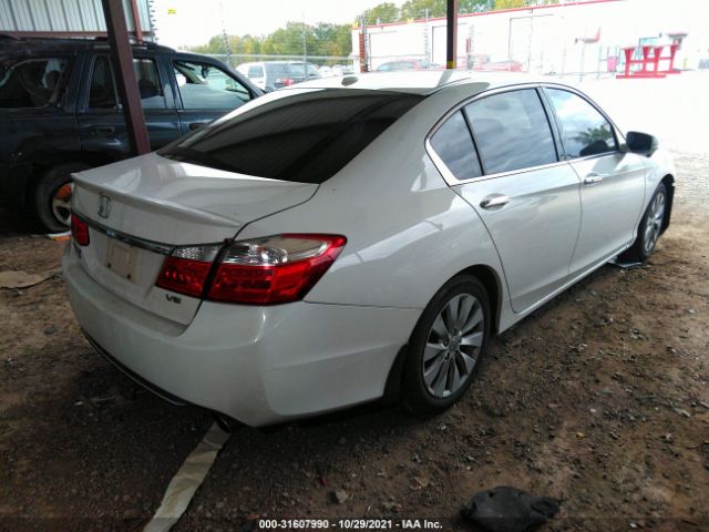 Photo 3 VIN: 1HGCR3F80FA016494 - HONDA ACCORD SEDAN 