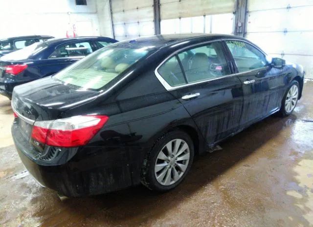 Photo 3 VIN: 1HGCR3F80FA017001 - HONDA ACCORD SEDAN 