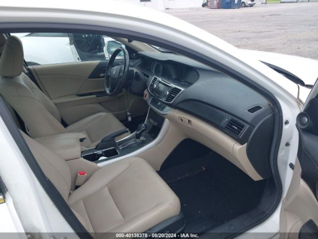 Photo 4 VIN: 1HGCR3F80FA035868 - HONDA ACCORD 