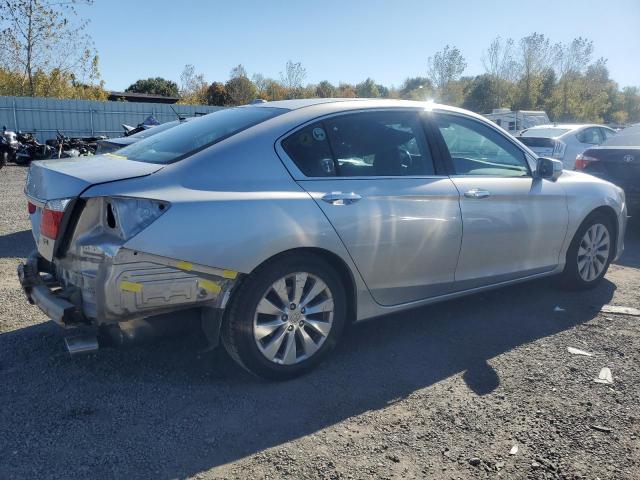 Photo 2 VIN: 1HGCR3F81DA002844 - HONDA ACCORD EXL 