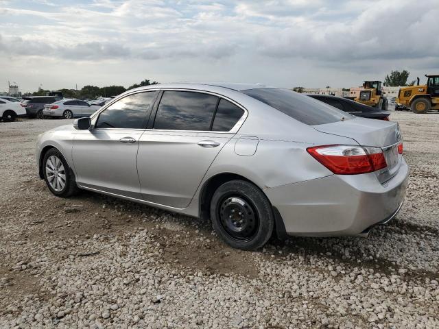 Photo 1 VIN: 1HGCR3F81DA032913 - HONDA ACCORD 