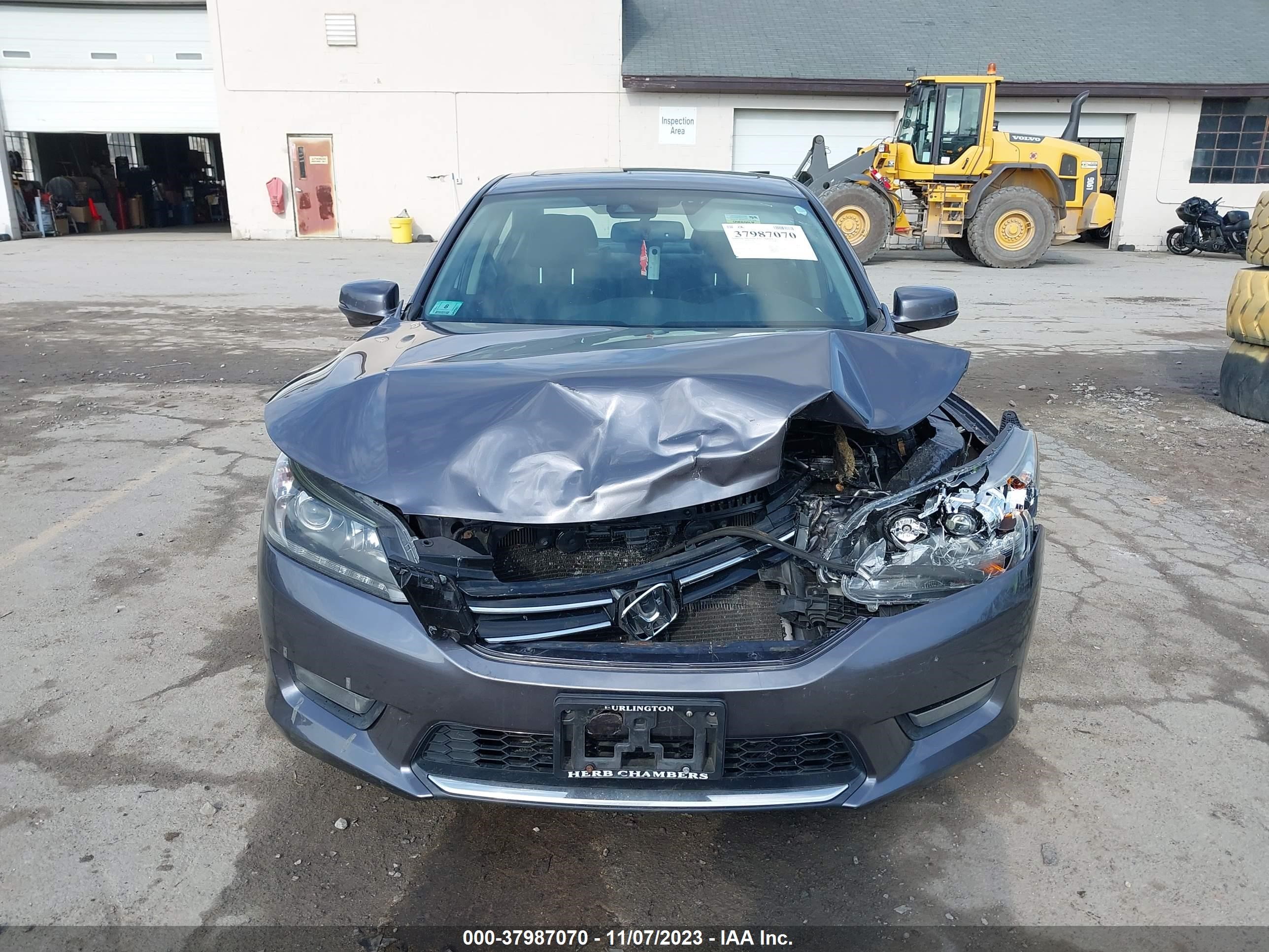 Photo 10 VIN: 1HGCR3F81EA023596 - HONDA ACCORD 