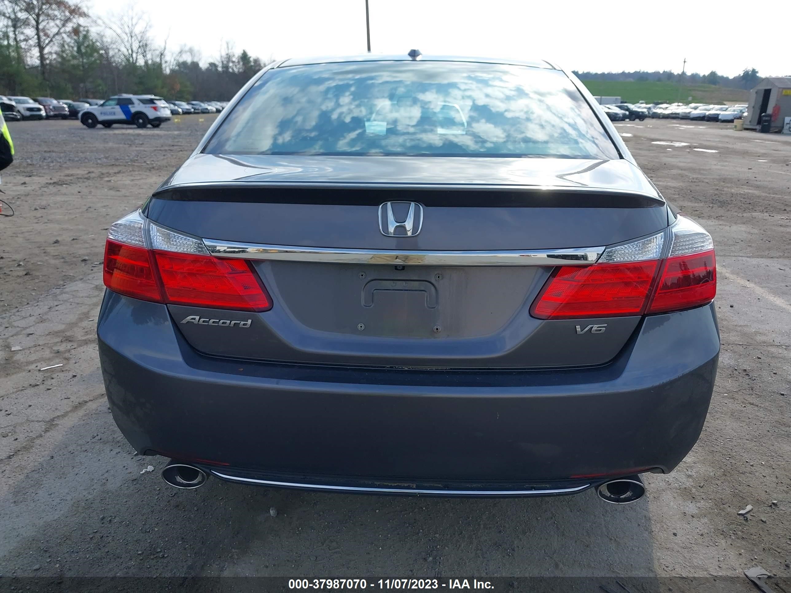 Photo 14 VIN: 1HGCR3F81EA023596 - HONDA ACCORD 